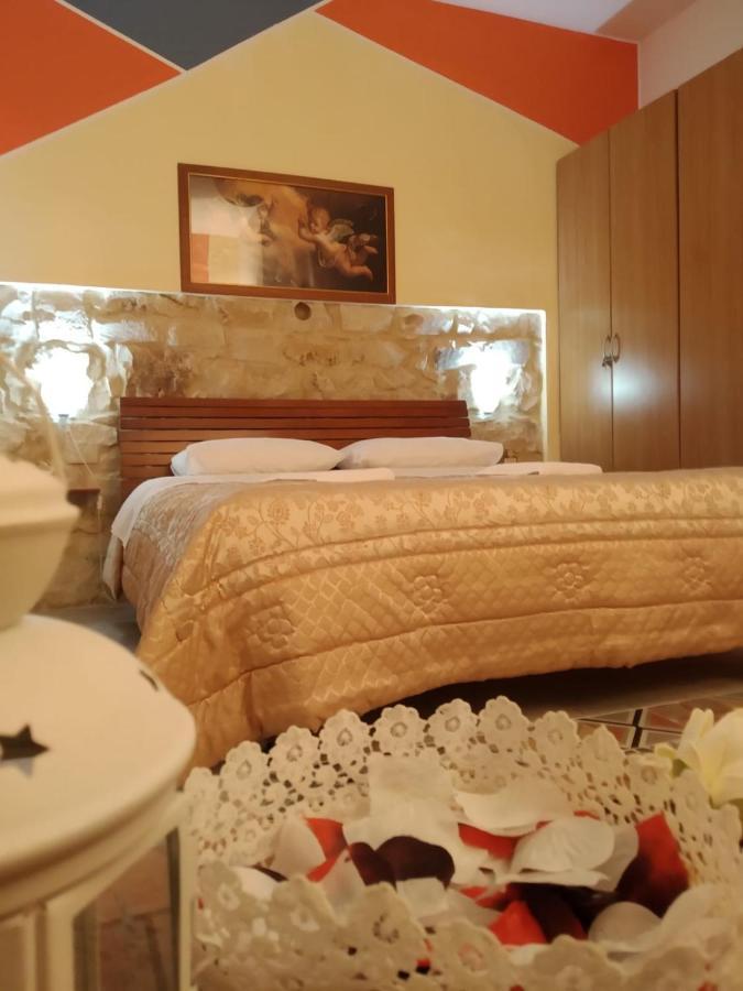 La Casa Di Pina Apartment Модика Екстериор снимка